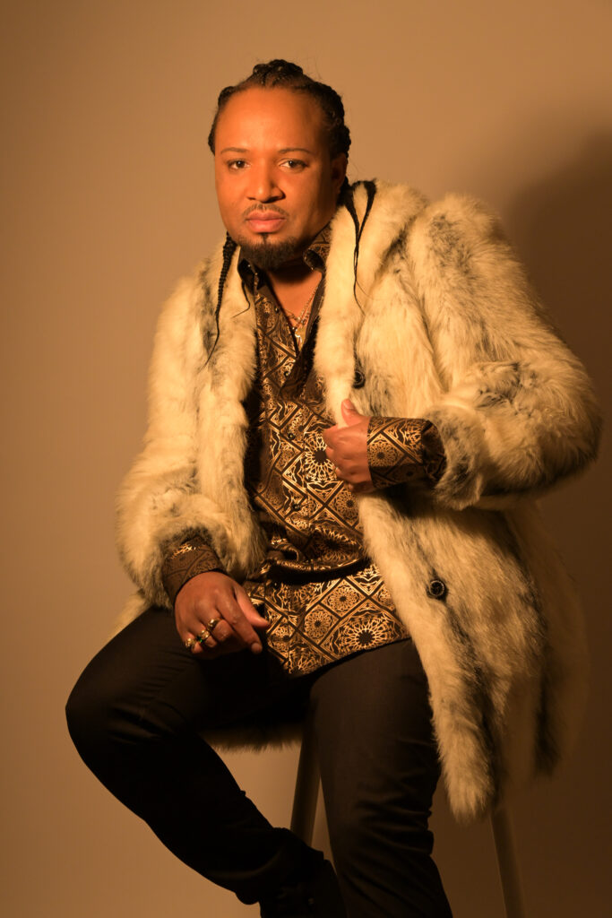 Jay J Ra